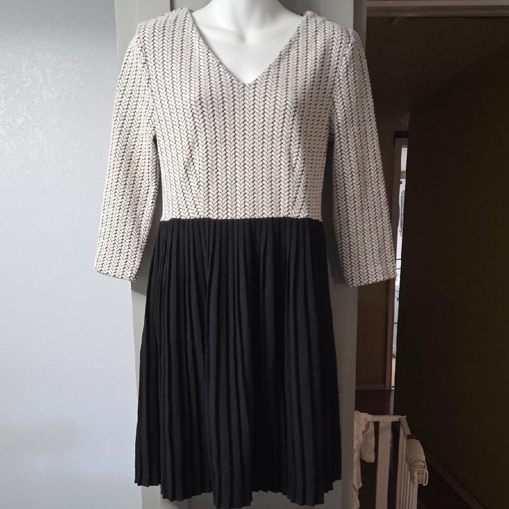 VTG Ganni Black and Cream Long Sleeve Dress